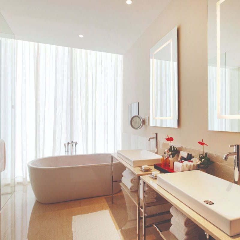 bathroom-premier-room-oberoi-dubai